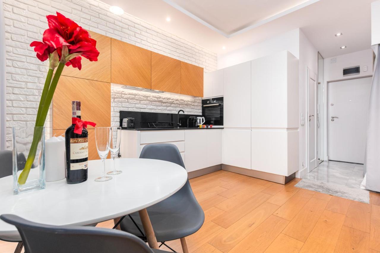 Piekna Apartament By Your Freedom Варшава Экстерьер фото